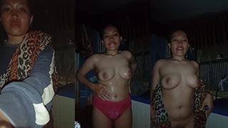 ABG SMA Syifa Lagi Mandi Sange Colmek