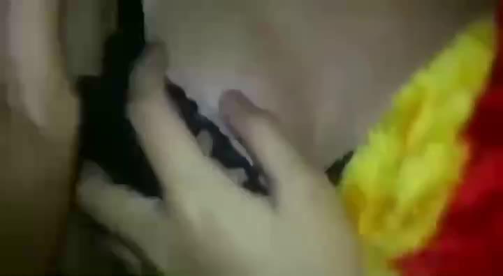 Video Pengalaman Threesome Manja Yang Lucu Part 1